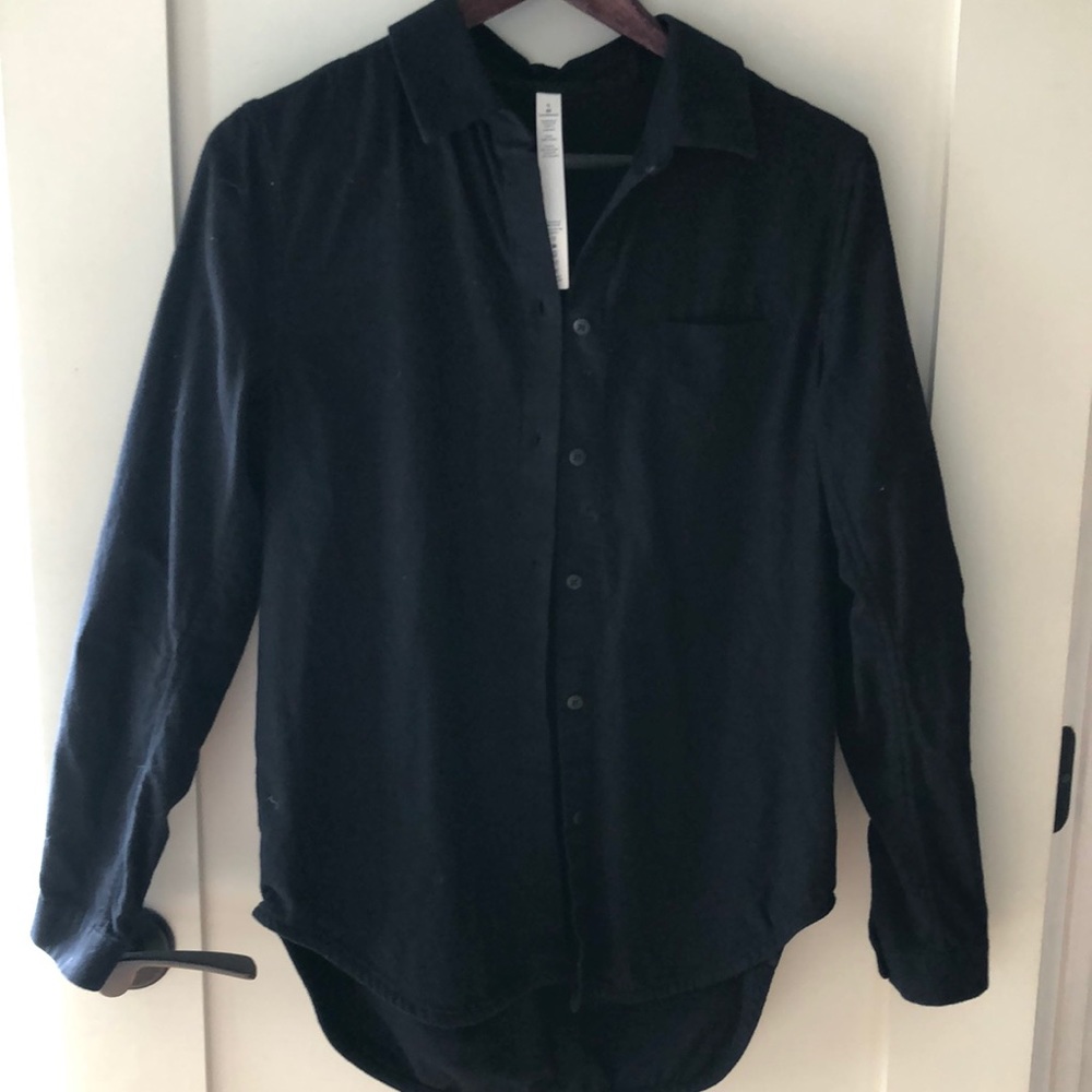 Lululemon All Days Shirt size 6 new without tags